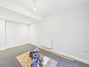 Photo 17- click for photo gallery